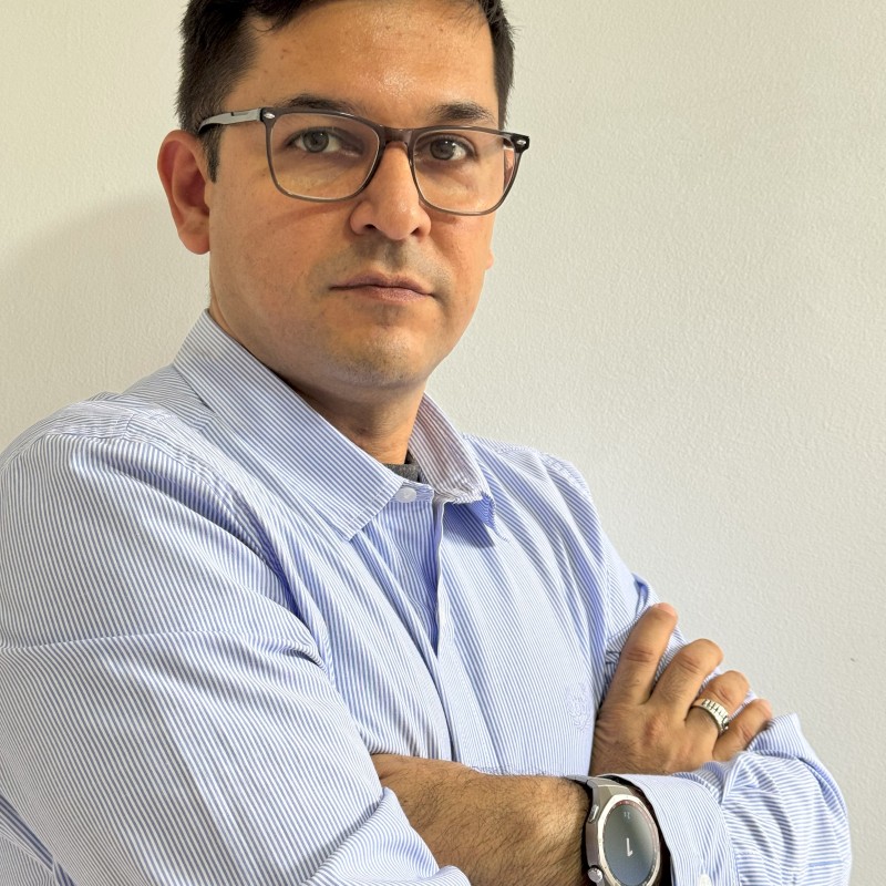 Andrés Felipe González, especialista en redes y telecomunicaciones